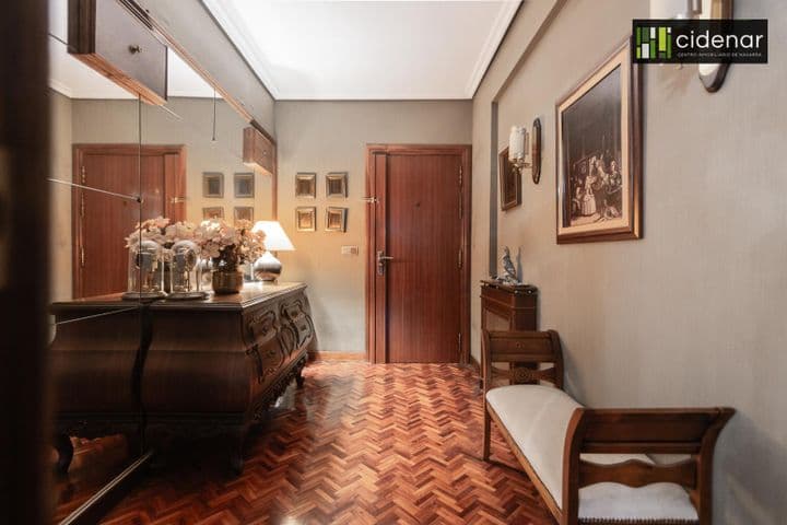 4 bedrooms apartment for sale in Pamplona, Spain - Image 10