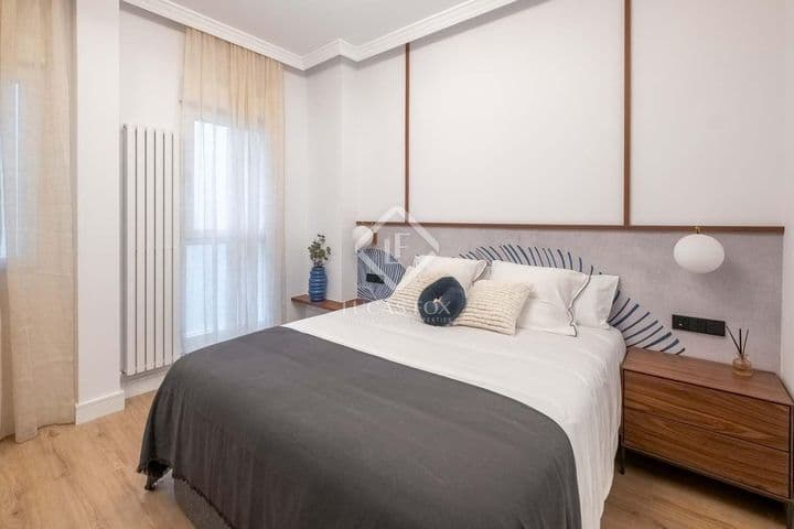 2 bedrooms apartment for rent in Madrid, Spain - Image 12