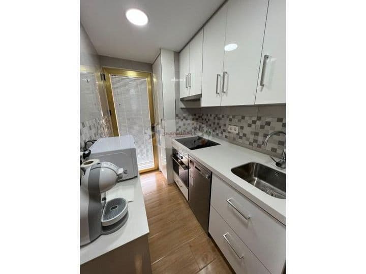 2 bedrooms apartment for rent in Almunecar Centro, Spain - Image 9