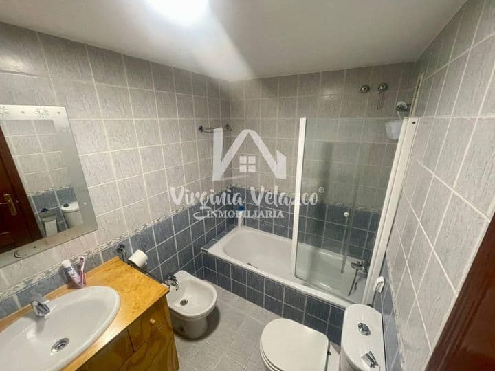 1 bedroom apartment for rent in Velez-Malaga, Spain - Image 10