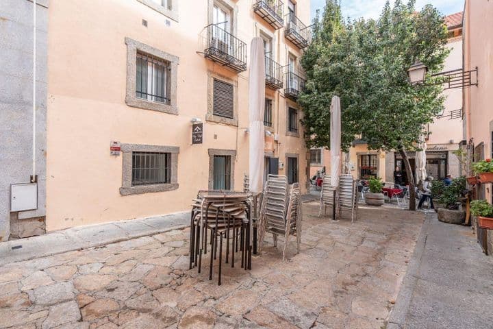 1 bedroom apartment for sale in San Lorenzo de El Escorial, Spain - Image 12