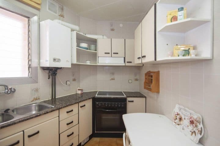 2 bedrooms apartment for rent in Barcelona, Spain - Image 6