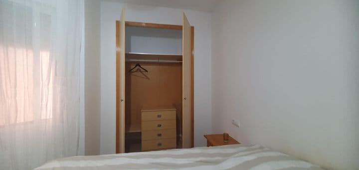 2 bedrooms apartment for rent in Centro, Spain - Image 12