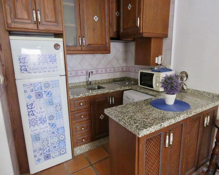 2 bedrooms apartment for sale in Granada, Spain - Image 2