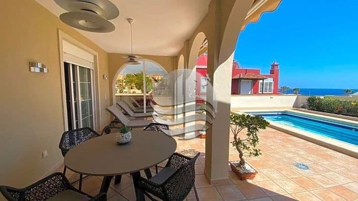 4 bedrooms house for sale in Playa del Duque, Spain - Image 11