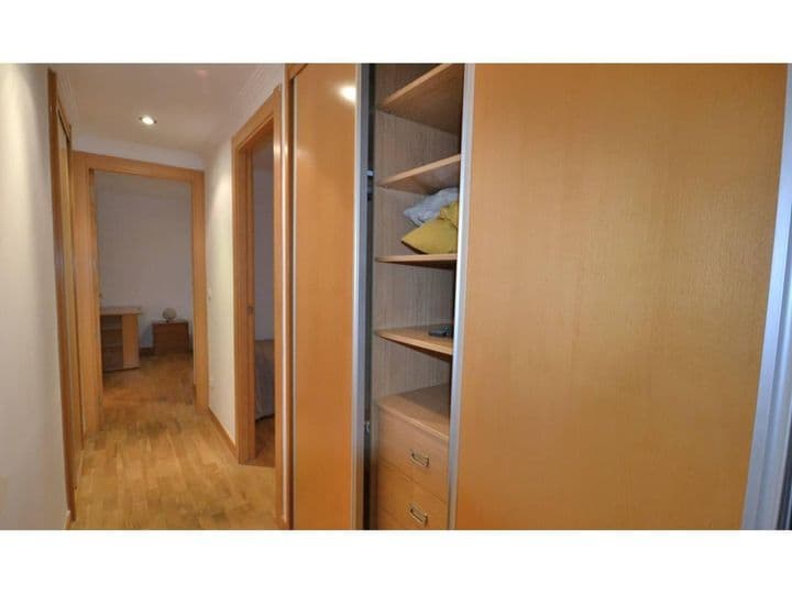 2 bedrooms apartment for rent in Palencia, Spain - Image 12