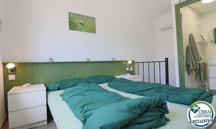 1 bedroom house for sale in Empuriabrava, Spain - Image 12