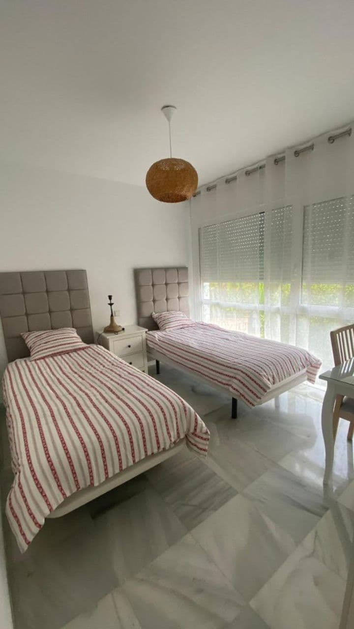 3 bedrooms house for rent in Marbella, Spain - Image 10