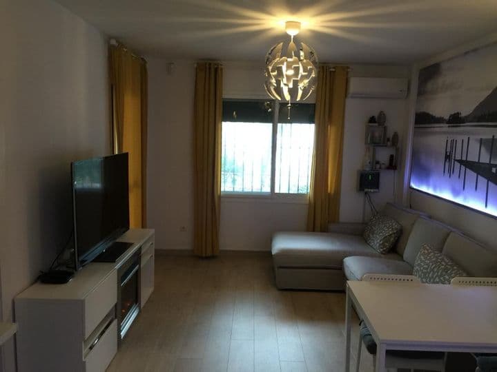 2 bedrooms apartment for rent in Benalmadena, Spain - Image 4