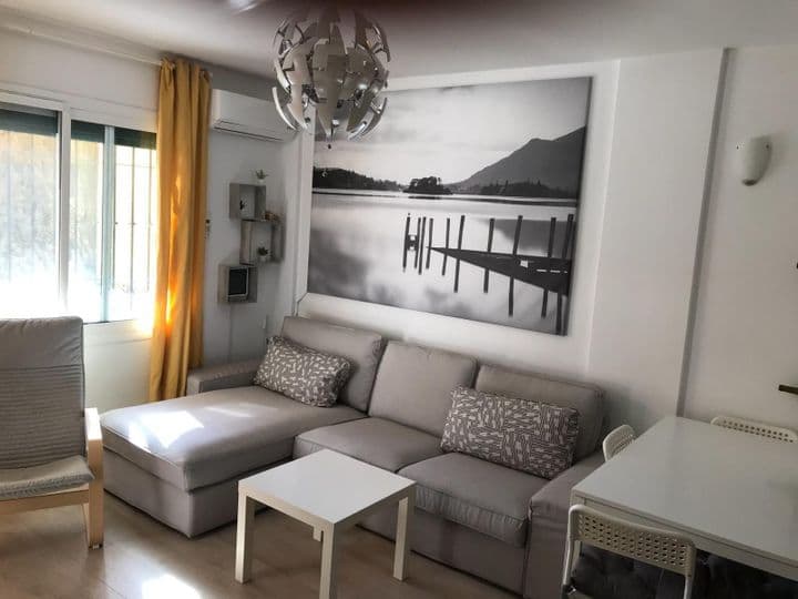 2 bedrooms apartment for rent in Benalmadena, Spain - Image 5