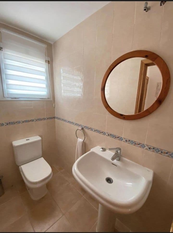 3 bedrooms house for rent in Las Brisas, Spain - Image 7