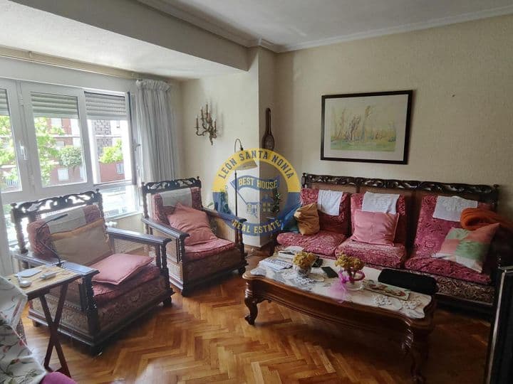 3 bedrooms apartment for sale in Leon, Spain - Image 2