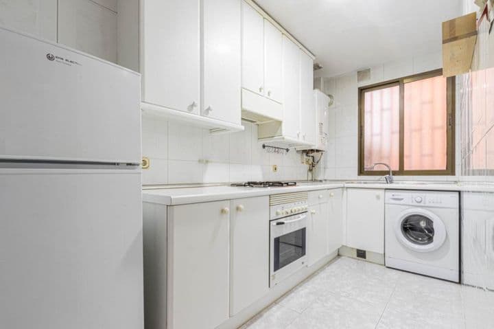 1 bedroom apartment for sale in Madrid, Spain - Image 5