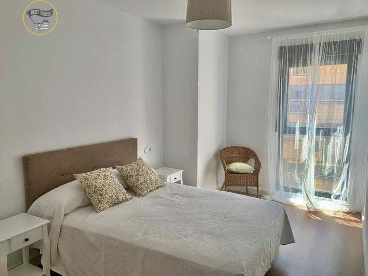 3 bedrooms apartment for rent in Alicante, Spain - Image 7