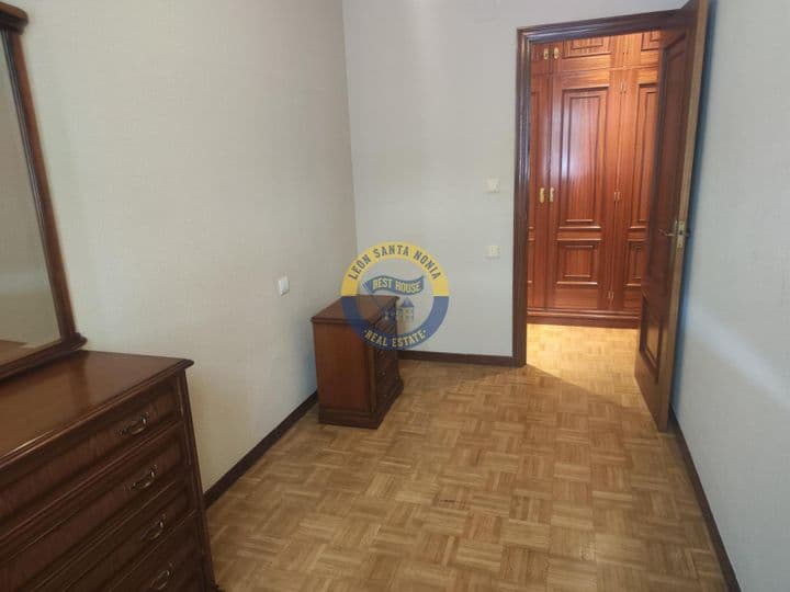 2 bedrooms apartment for sale in Leon, Spain - Image 11