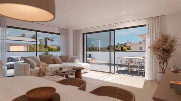 1 bedroom apartment for sale in Fuengirola, Spain - Image 2