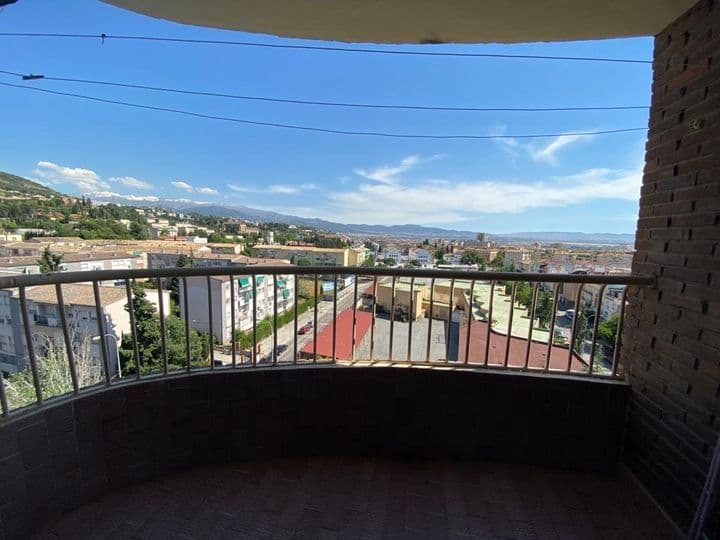 3 bedrooms apartment for rent in Granada, Spain - Image 5