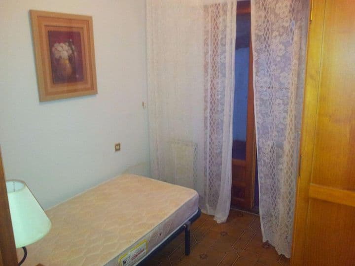 3 bedrooms apartment for rent in Segovia, Spain - Image 10