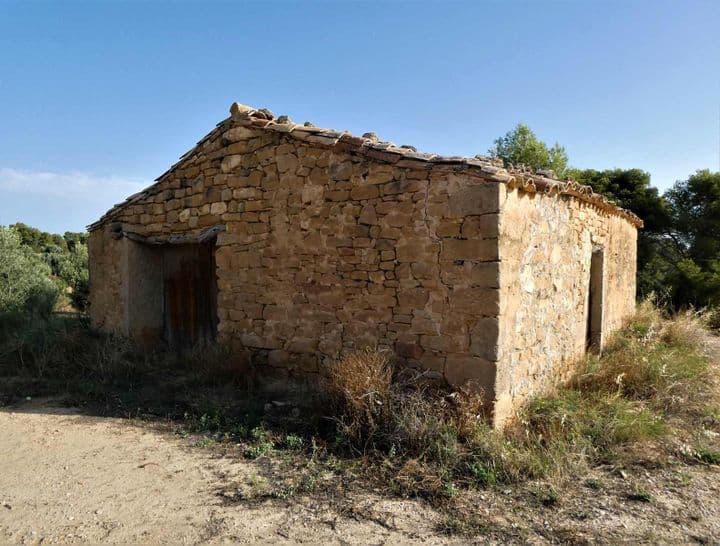 House for sale in Maella, Spain - Image 3