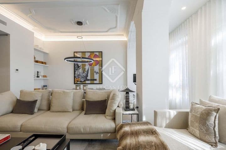 2 bedrooms apartment for rent in Valencia, Spain - Image 5