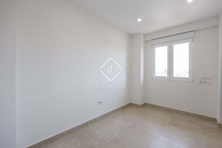 3 bedrooms apartment for rent in Valencia, Spain - Image 10