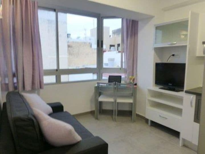 Apartment for rent in Las Palmas de Gran Canaria, Spain - Image 5