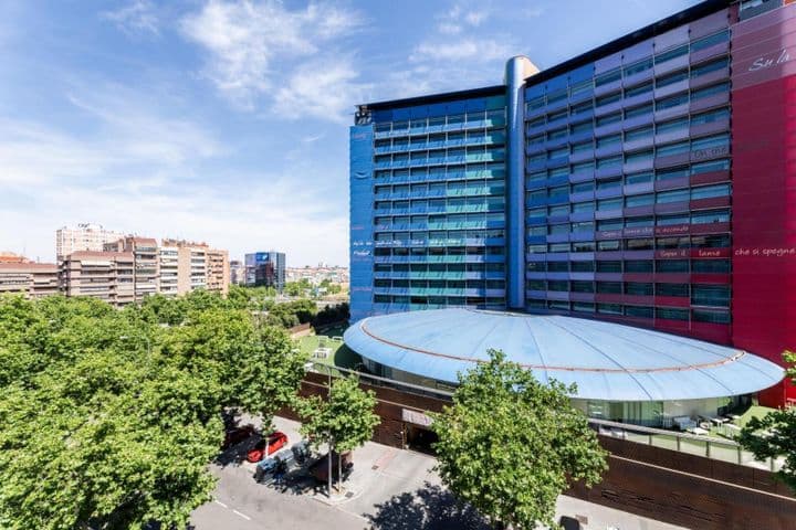 3 bedrooms apartment for sale in Chamartin, Spain - Image 6