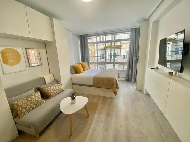 Apartment for sale in Vigo, Spain