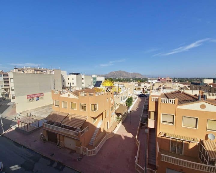 3 bedrooms apartment for rent in Bigastro, Spain - Image 4