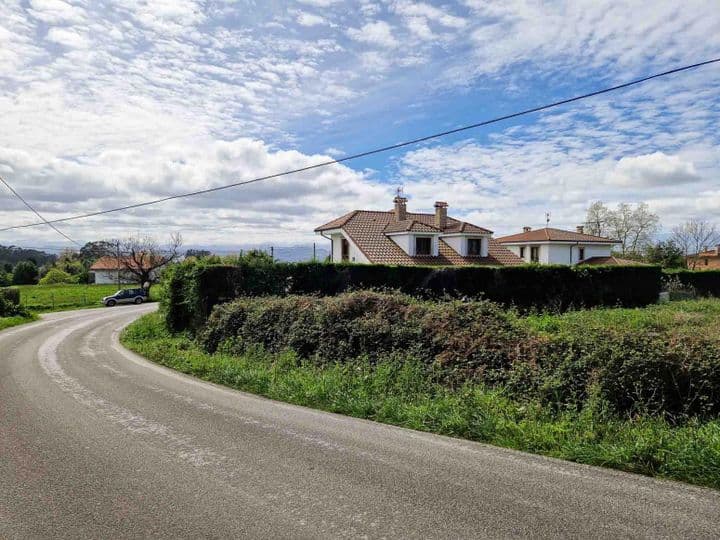 House for sale in Siero, Spain - Image 8