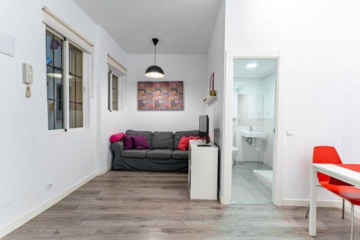 1 bedroom apartment for sale in Madrid, Spain - Image 8