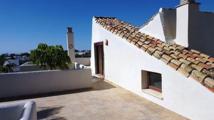 3 bedrooms house for rent in Benahavis, Spain - Image 11