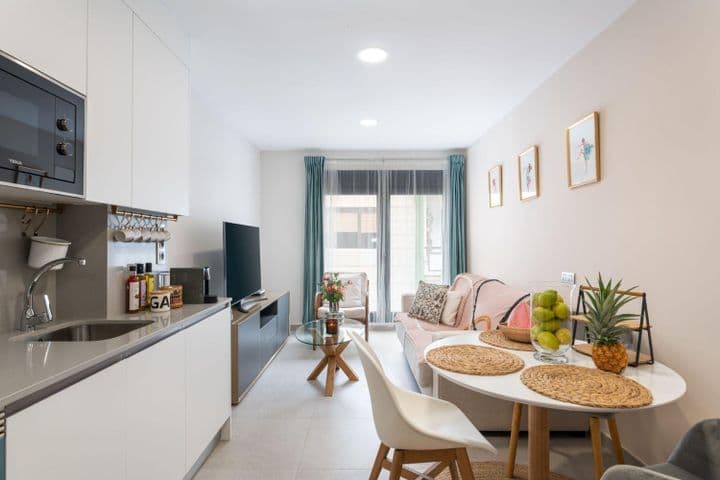 1 bedroom apartment for sale in Santa Catalina - Canteras, Spain - Image 2