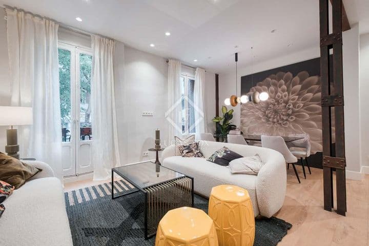 3 bedrooms apartment for sale in Madrid, Spain