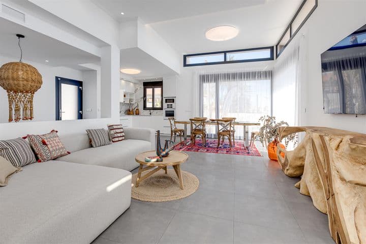 4 bedrooms house for sale in Torrevieja, Spain - Image 7