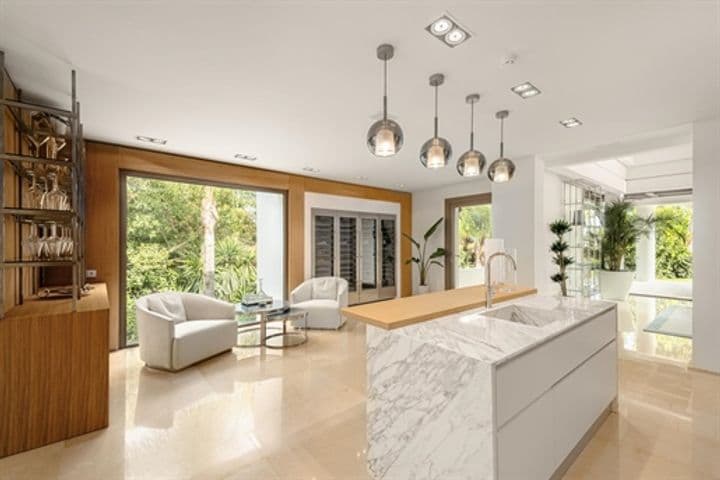 7 bedrooms house for sale in Marbella, Spain - Image 2