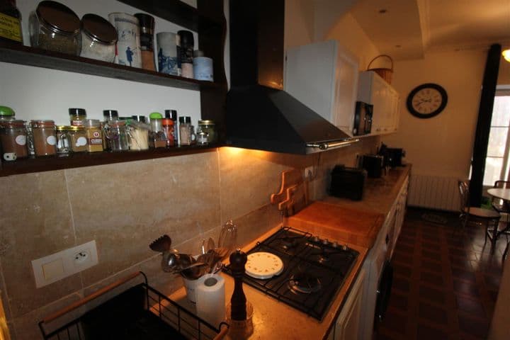 House for sale in Fabrezan, France - Image 6