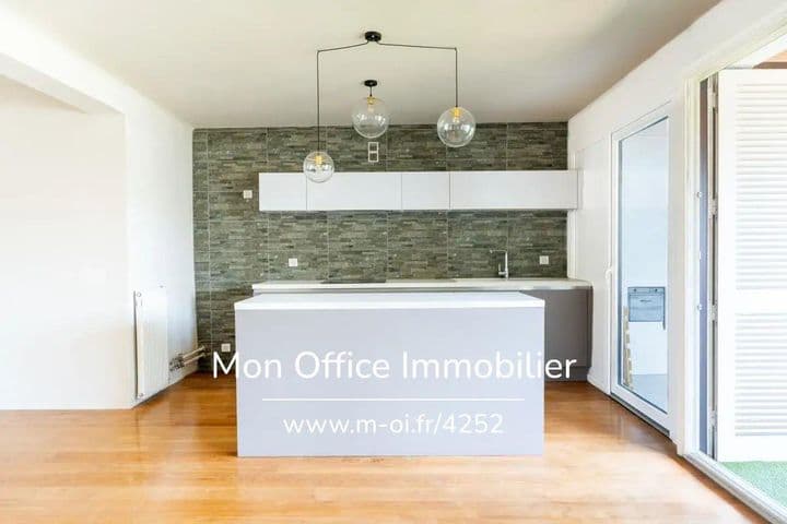 2 bedrooms house for sale in  France - Image 3