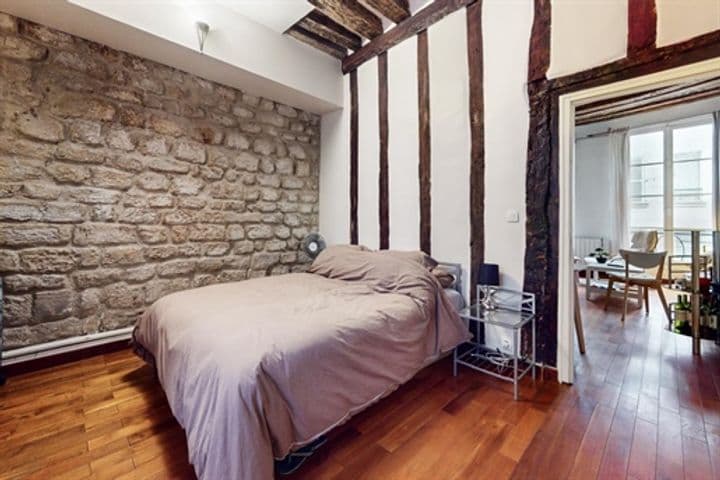 1 bedroom apartment for sale in Paris 1er, France - Image 2