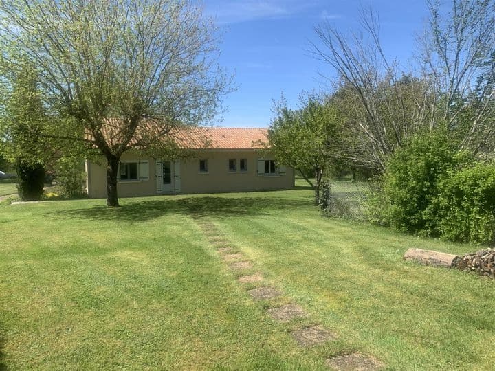 4 bedrooms house for sale in LIsle-Jourdain, France - Image 3