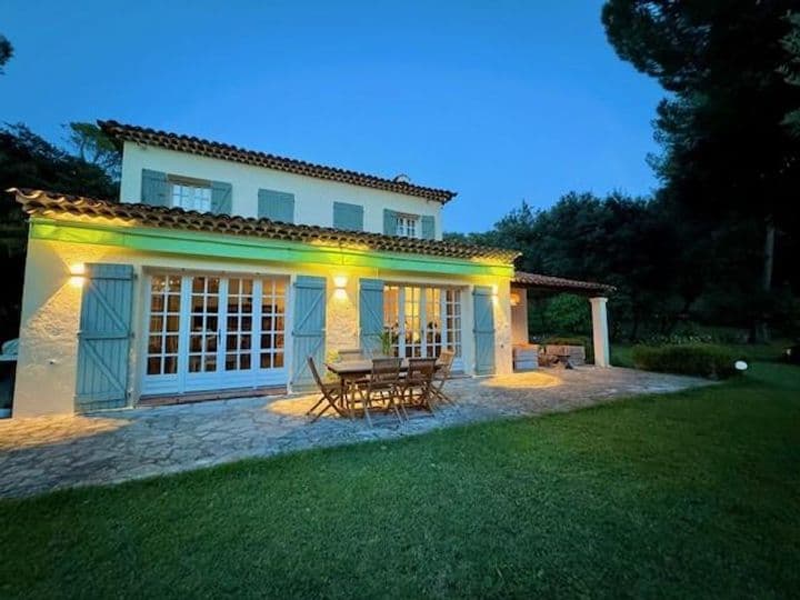 5 bedrooms house for sale in Montauroux, France - Image 10