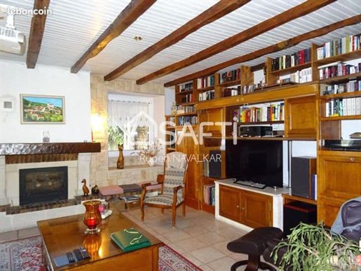 2 bedrooms house for sale in Angouleme, France