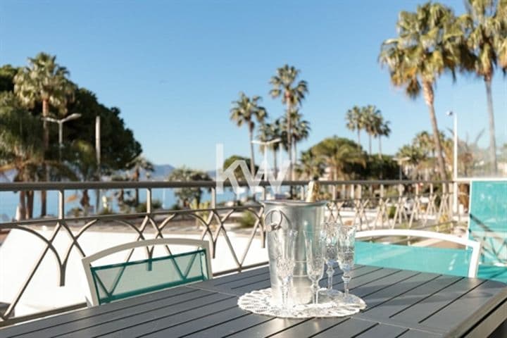 1 bedroom apartment for sale in Cannes, France - Image 3