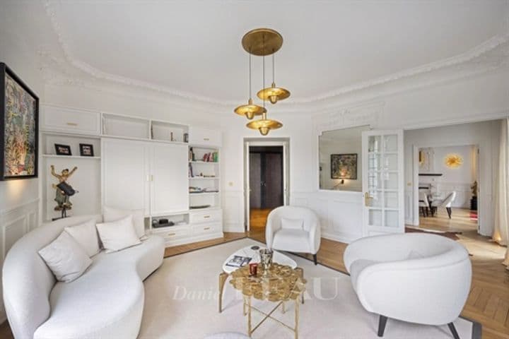 3 bedrooms apartment for sale in Paris 6eme, France