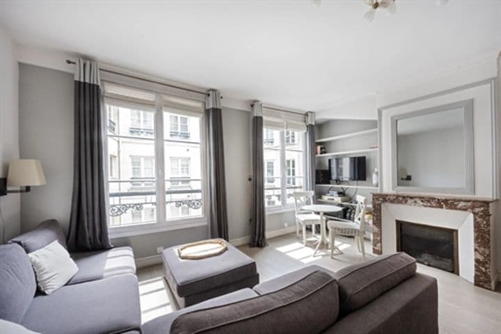 Apartment for sale in Paris 7eme, France