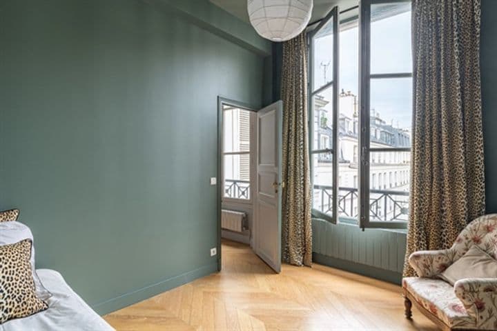 2 bedrooms apartment for sale in Paris 1er, France - Image 12