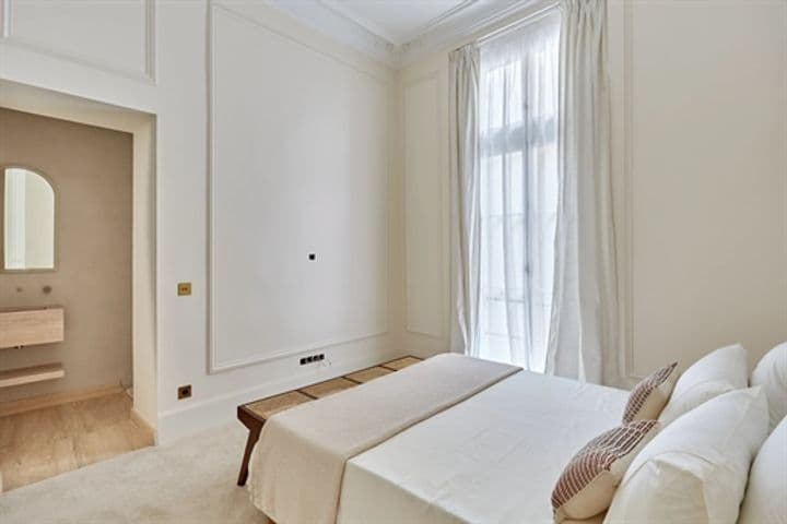 2 bedrooms apartment for sale in Paris 6eme, France - Image 9