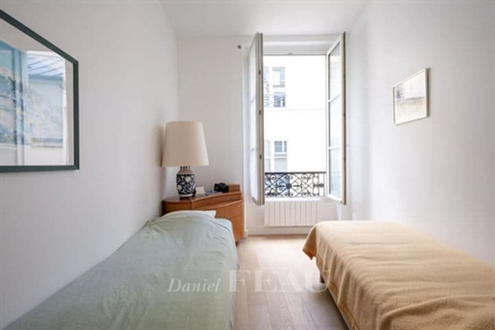 2 bedrooms apartment for sale in Paris 1er, France - Image 4