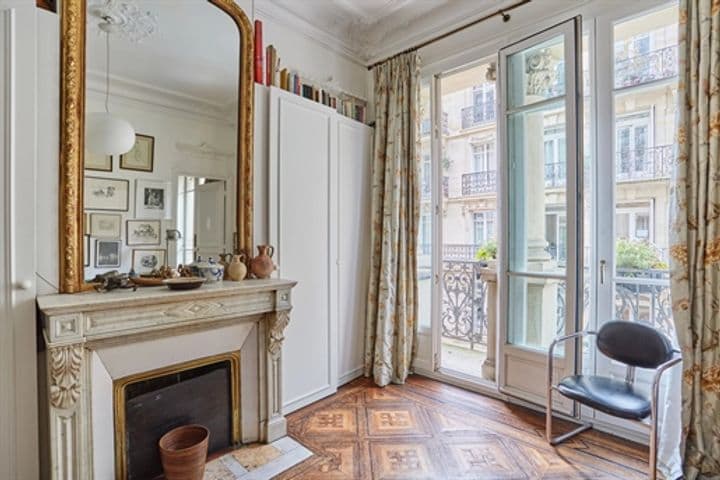 3 bedrooms other for sale in Paris 7eme, France