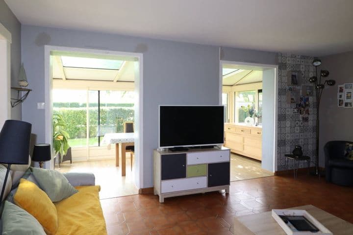 3 bedrooms house for sale in cozes, France - Image 7